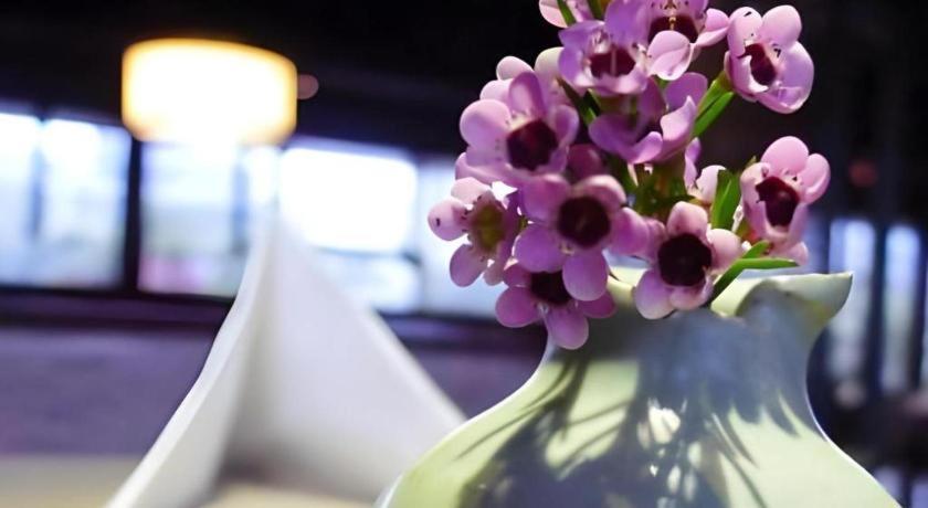 Ssaw Boutique Hotel Hangzhou Xiaoshan City Center מראה חיצוני תמונה