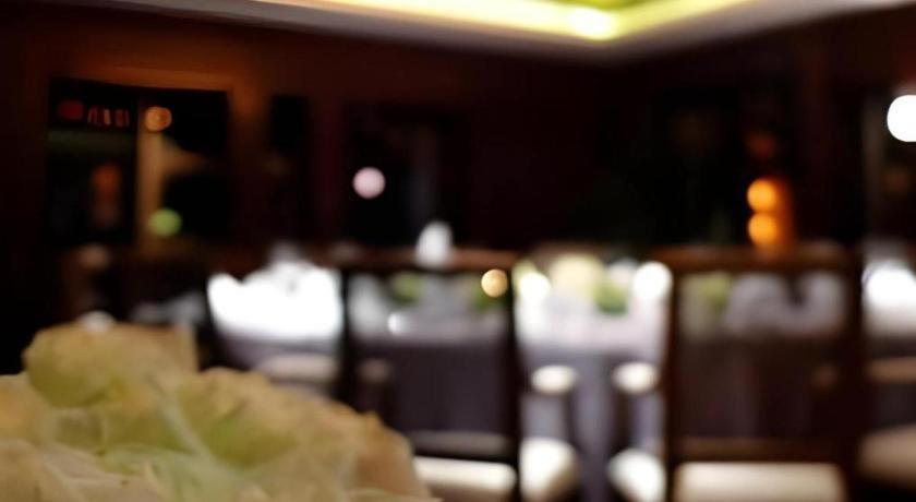 Ssaw Boutique Hotel Hangzhou Xiaoshan City Center מראה חיצוני תמונה
