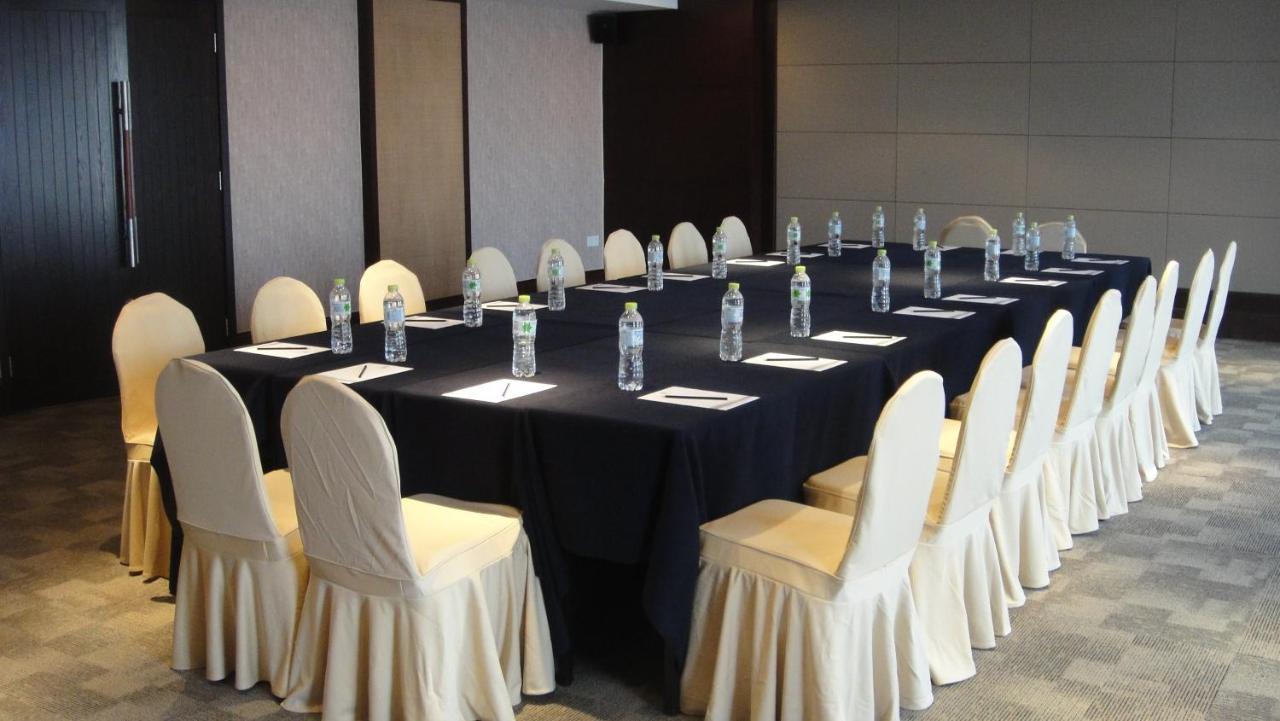 Ssaw Boutique Hotel Hangzhou Xiaoshan City Center מראה חיצוני תמונה